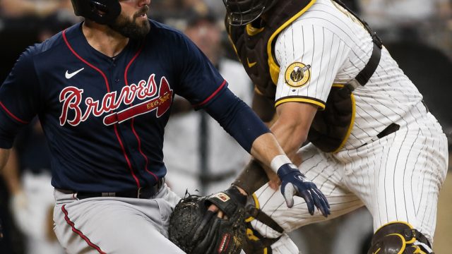 Braves Clash with Padres: Key Insights Ahead of the Game | j