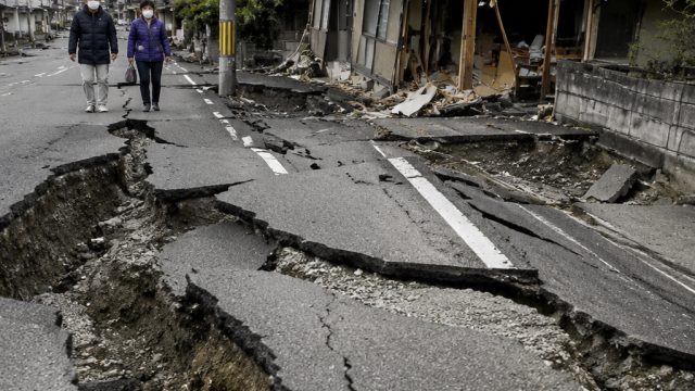 Significant 6.9 Magnitude Earthquake Strikes Northern Japan 
