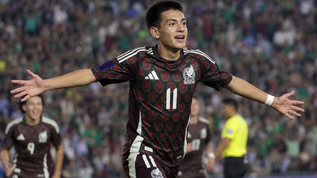 Teen Prodigy Gilberto Mora Makes History for Mexico in World